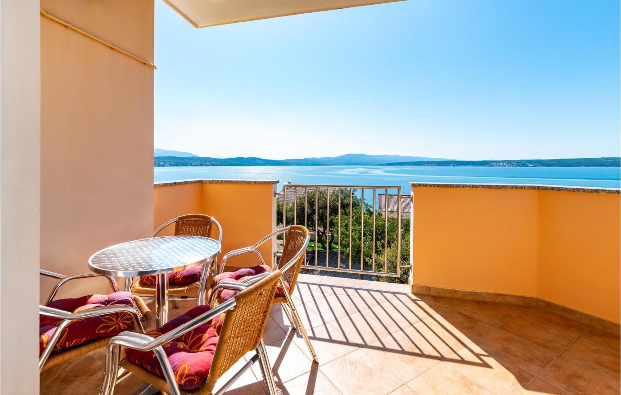 Cozy Apartment In Posedarje With House Sea View Kültér fotó